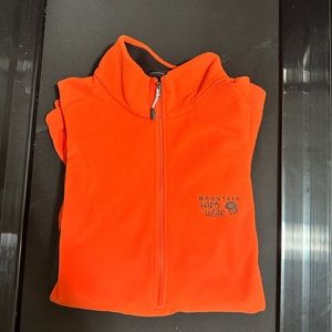 Mountain Hardware 1/4 Zip